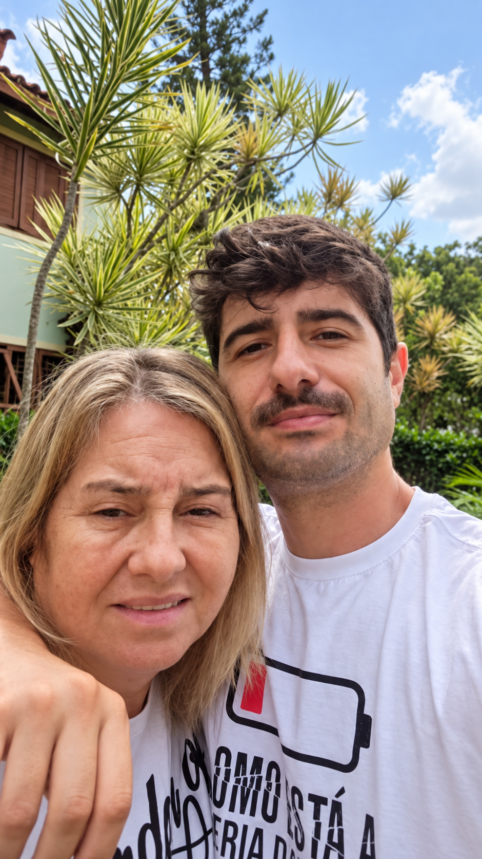 Felipe Ferreira e sua mãe
